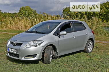 Хэтчбек Toyota Auris 2007 в Днепре