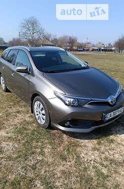 Toyota Auris 2016