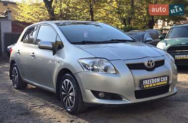 Хэтчбек Toyota Auris 2007 в Львове