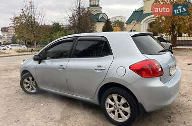 Хетчбек Toyota Auris 2008 в Вишневому