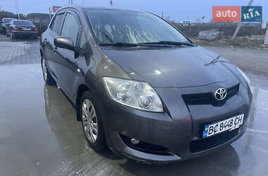 Хэтчбек Toyota Auris 2007 в Львове