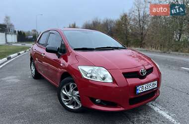 Хетчбек Toyota Auris 2008 в Дніпрі