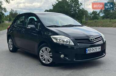 Хетчбек Toyota Auris 2010 в Вапнярці