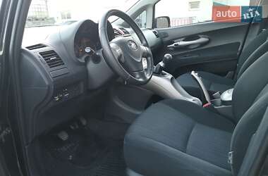 Хэтчбек Toyota Auris 2008 в Калуше