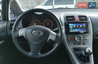 Хэтчбек Toyota Auris 2008 в Калуше