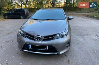 Toyota Auris 2014