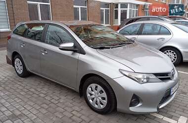 Універсал Toyota Auris 2013 в Одесі