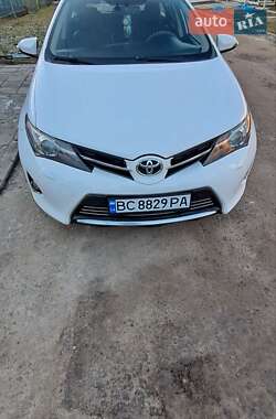 Toyota Auris 2014