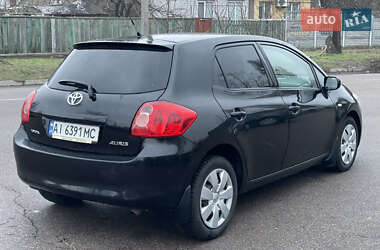 Хетчбек Toyota Auris 2007 в Черкасах