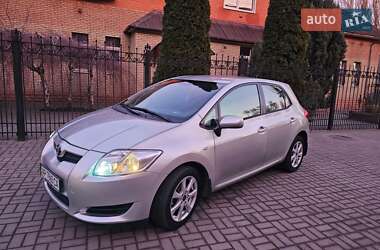 Хэтчбек Toyota Auris 2007 в Запорожье