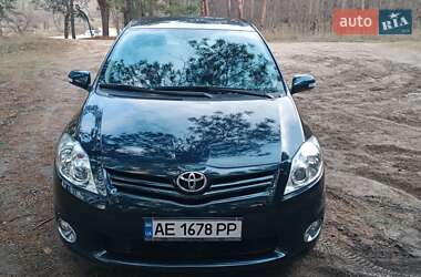 Хетчбек Toyota Auris 2012 в Кам'янському