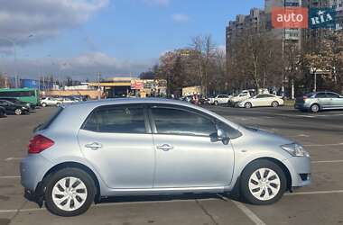 Хэтчбек Toyota Auris 2009 в Одессе