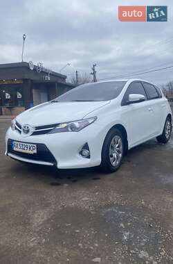 Toyota Auris 2013