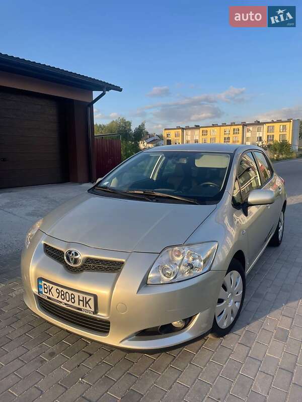 Toyota Auris 2007
