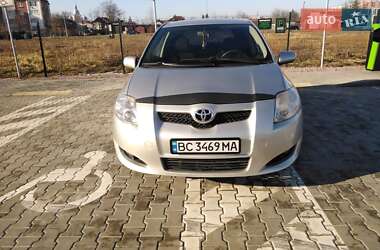 Хэтчбек Toyota Auris 2008 в Стрые