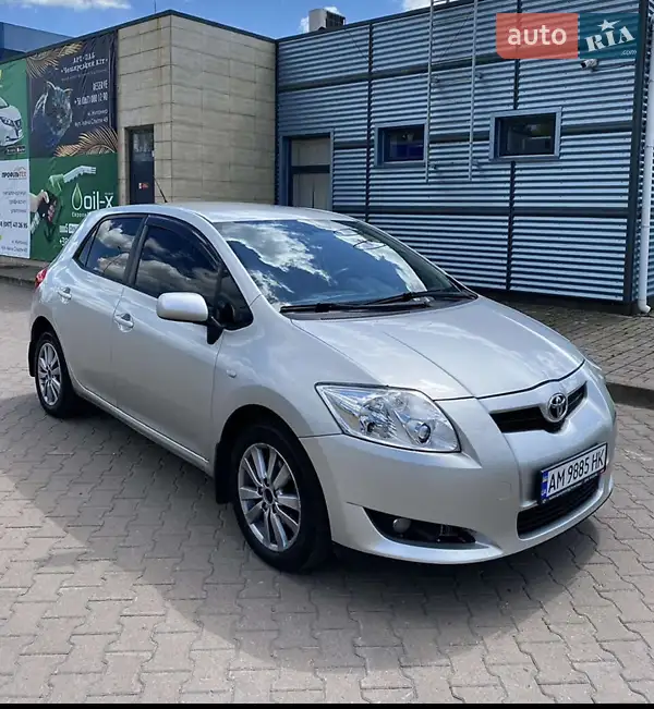 Toyota Auris