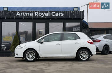 Хэтчбек Toyota Auris 2011 в Харькове