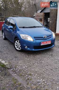 Toyota Auris 2010