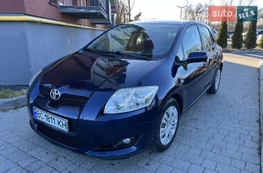 Хэтчбек Toyota Auris 2008 в Львове