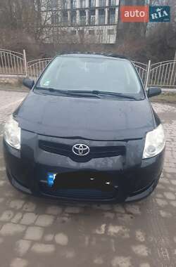 Хэтчбек Toyota Auris 2008 в Тернополе