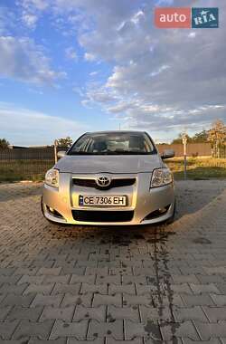 Хетчбек Toyota Auris 2007 в Глибокій