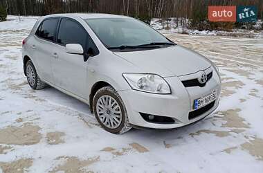 Хетчбек Toyota Auris 2007 в Кролевці