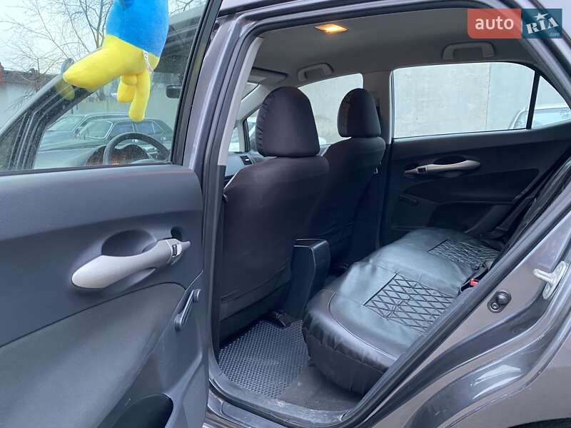 Хэтчбек Toyota Auris 2008 в Киеве