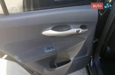 Хэтчбек Toyota Auris 2008 в 