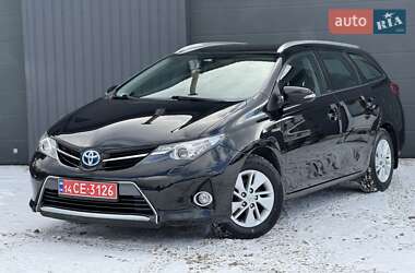 Toyota Auris 2014