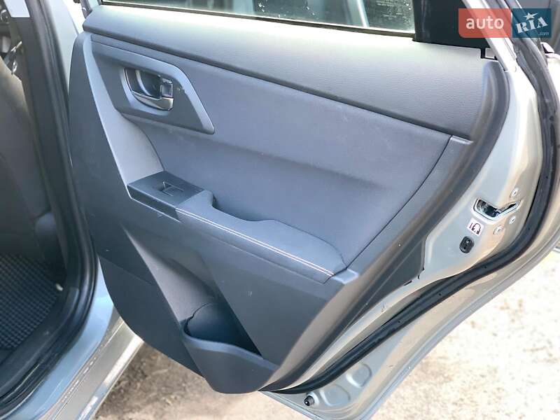 Универсал Toyota Auris 2014 в Виннице