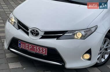 Універсал Toyota Auris 2015 в Стрию