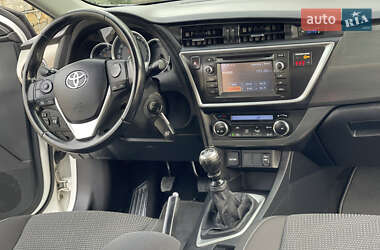 Універсал Toyota Auris 2015 в Стрию