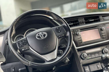 Універсал Toyota Auris 2015 в Стрию