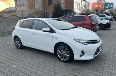 Хэтчбек Toyota Auris 2013 в Черновцах