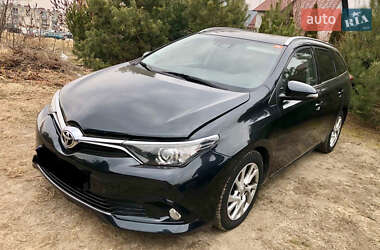 Toyota Auris 2017