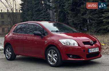Хэтчбек Toyota Auris 2008 в 