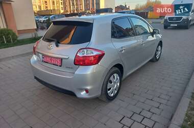 Хетчбек Toyota Auris 2011 в Ковелі