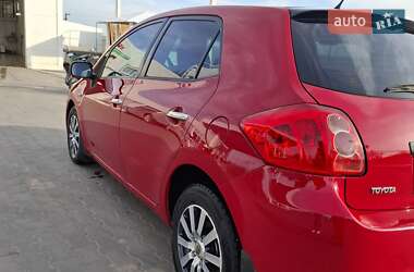 Хетчбек Toyota Auris 2008 в 