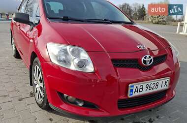 Хетчбек Toyota Auris 2008 в 