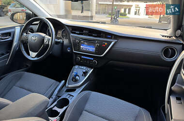 Универсал Toyota Auris 2014 в 