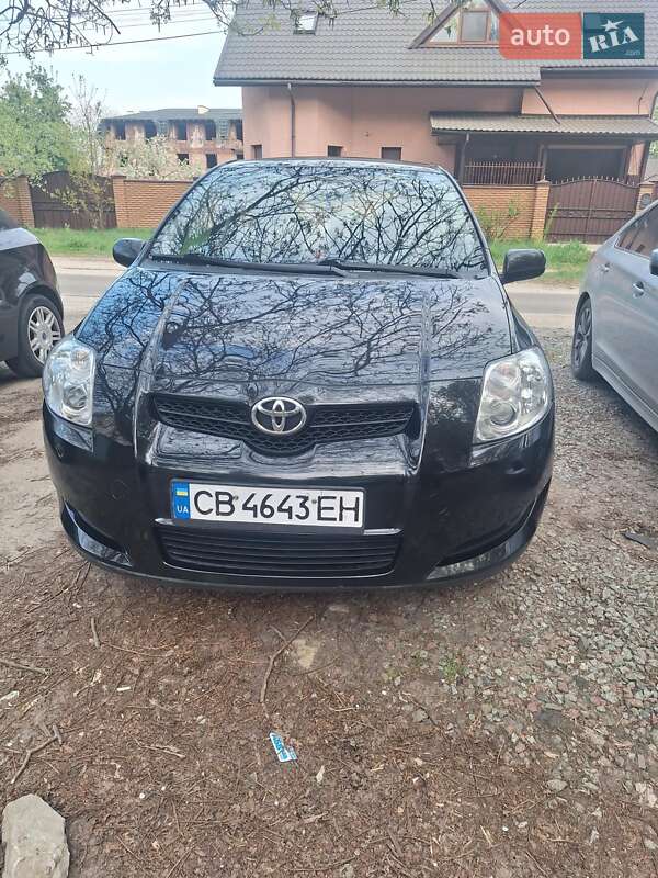 Хэтчбек Toyota Auris 2008 в Броварах