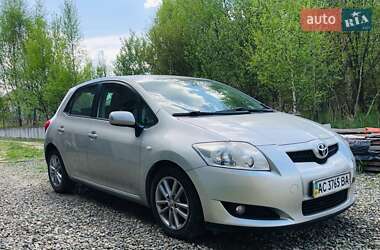 Хетчбек Toyota Auris 2010 в Львові