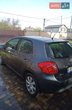 Хэтчбек Toyota Auris 2008 в 