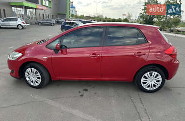Хэтчбек Toyota Auris 2008 в 