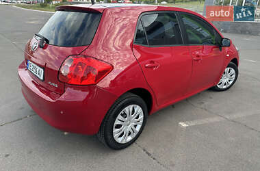 Хэтчбек Toyota Auris 2008 в 