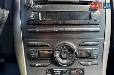 Хетчбек Toyota Auris 2007 в 