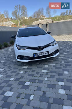 Toyota Auris 2015