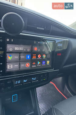 Універсал Toyota Auris 2015 в 