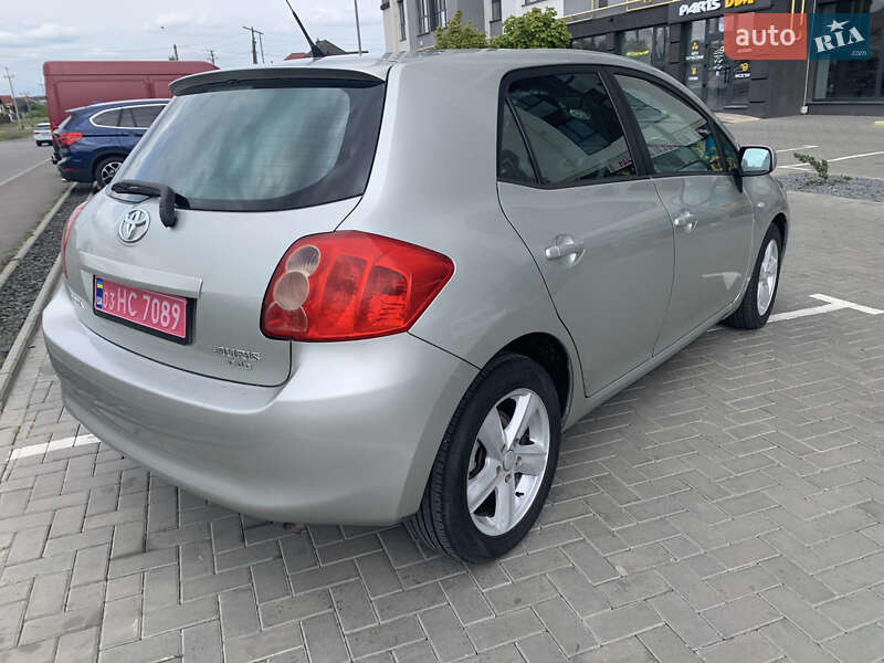 Хетчбек Toyota Auris 2008 в Ковелі
