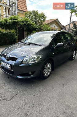 Хетчбек Toyota Auris 2009 в Києві